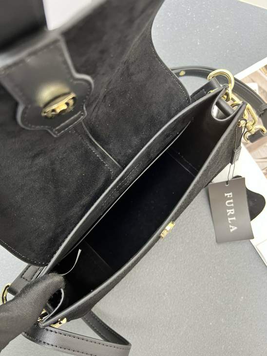 Picture of Furla Handbags _SKUfw182780043fw